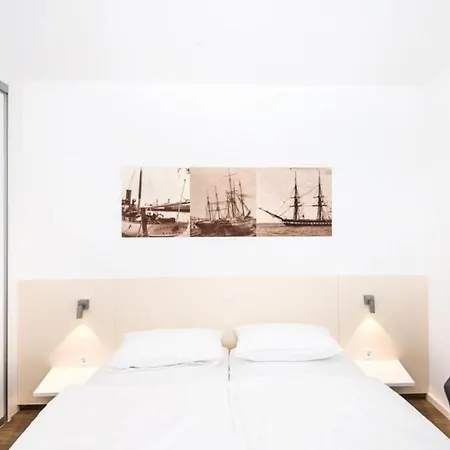 Alte Liebe, Ra201 Apartament
